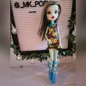 Monster High Emoji Frankie Stein Doll